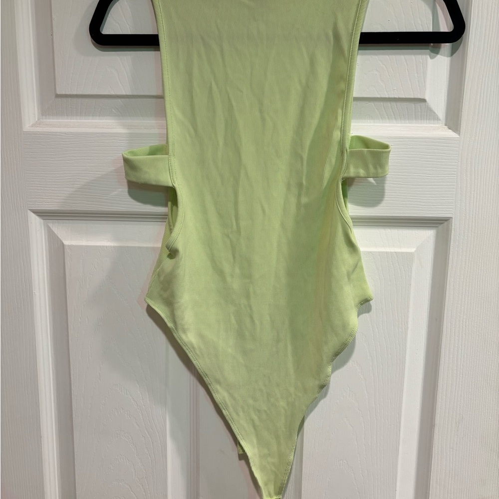Forever 21 Green Asymmetrical Cut Out Bodysuit - Picture 4 of 4